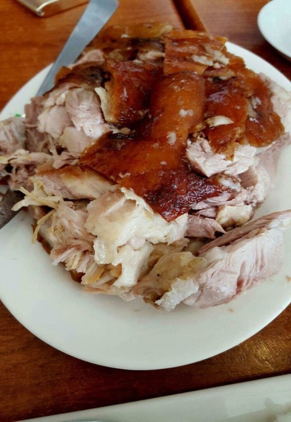 CNT-Lechon-1