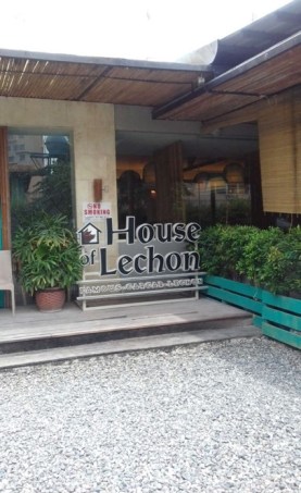House-of-Lechon-Cebu-5.jpg